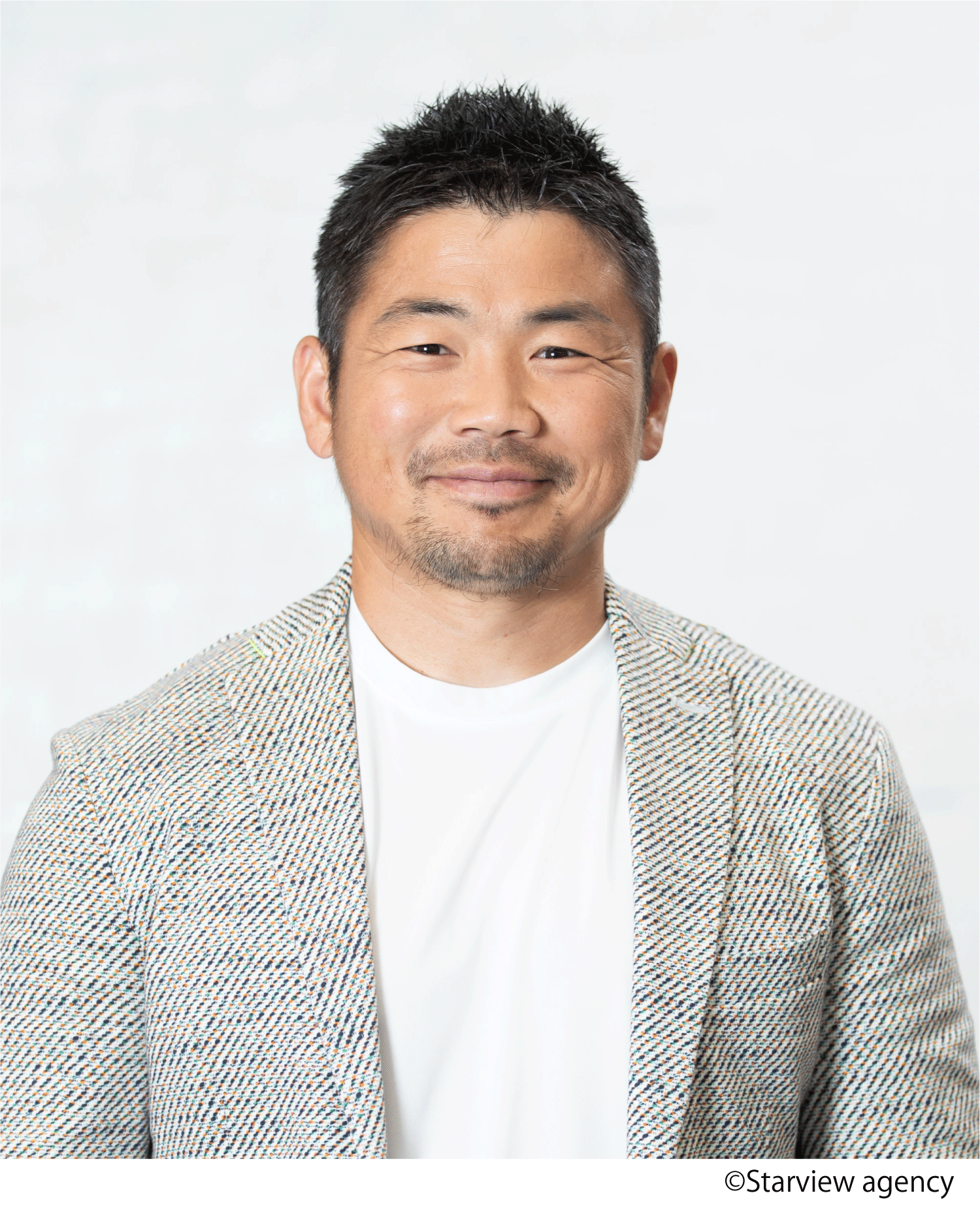 元ラグビー日本代表／指導者　田中史朗様サイン入りラグビーボール１名様分